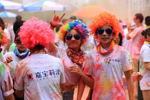 嘉寶莉獨家冠名衡陽(yáng)彩跑再度來(lái)襲