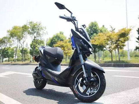 電動(dòng)車(chē)企業(yè)抓住消費者的心占領(lǐng)年輕一代市場(chǎng)！