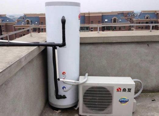 回家裝上空氣能熱水器，月月省一半電費！