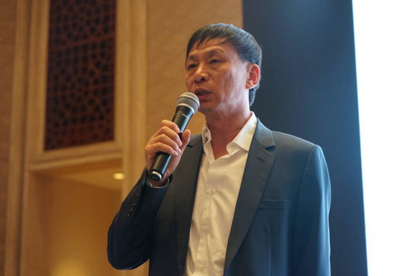 　張蛟董事長(cháng)