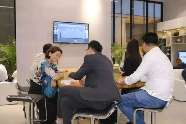 品牌大事|晾媽智能晾衣架亮相家具展，黑科技燃動(dòng)廣州