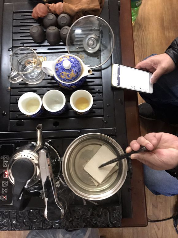 品牌產(chǎn)品|歐曼地板到底是虛胖，還是雄壯？