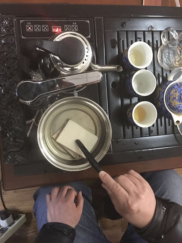 品牌產(chǎn)品|歐曼地板到底是虛胖，還是雄壯？