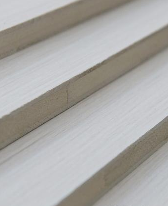 生態(tài)板知名品牌提醒您：識別產(chǎn)品優(yōu)劣的技巧有五個(gè)
