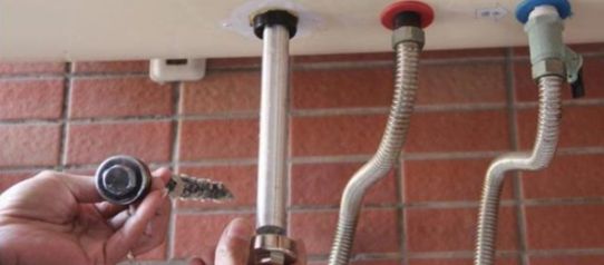 20元的電熱水器鎂棒，自己一樣可以輕松替換！