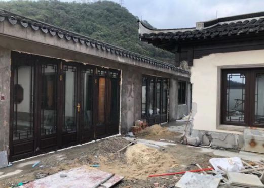 四合院與鋁合金仿古門窗，會不會天造地設的一對?