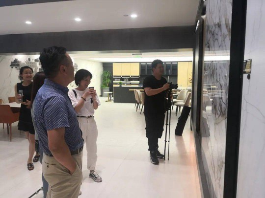 老牛說(shuō)︱在巖板新賽道，你離“德賽斯模式”有多遠？ 