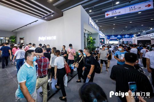 人氣爆棚超震撼!!派雅門窗攜“至臻新品”驚艷建博會！ 