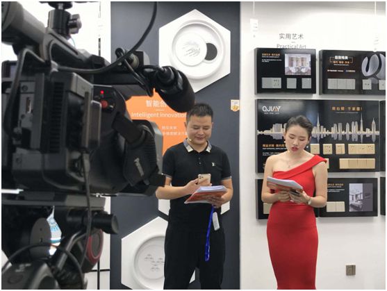 千佳元燈飾新品云直播山東專(zhuān)場(chǎng) 豪氣敲響勝利的鐘聲