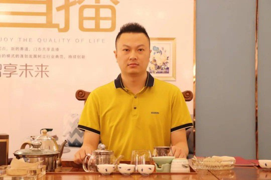 志輝燈飾：慈善與愛(ài)心，也可以有新的思路 