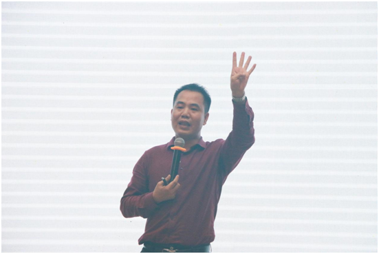 華盈照明2021G30核心經(jīng)銷(xiāo)商答謝會(huì )取得圓滿(mǎn)成功