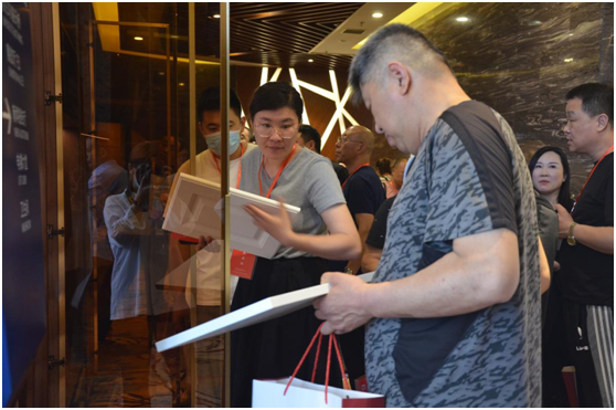 行業(yè)大波瀾 掘金共發(fā)展 魯麗家居無(wú)醛空間新品體驗會(huì )盛大開(kāi)幕